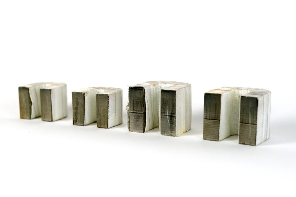 Nanokristályos C magok nagyfrekvenciás alkalmazásokhoz 2 Nanocrystalline U core